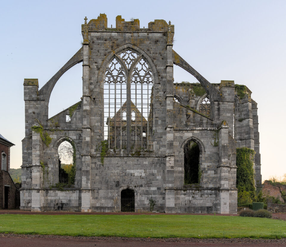 Abbaye d’Aulne - Endroit insolite à Aulne, en Belgique