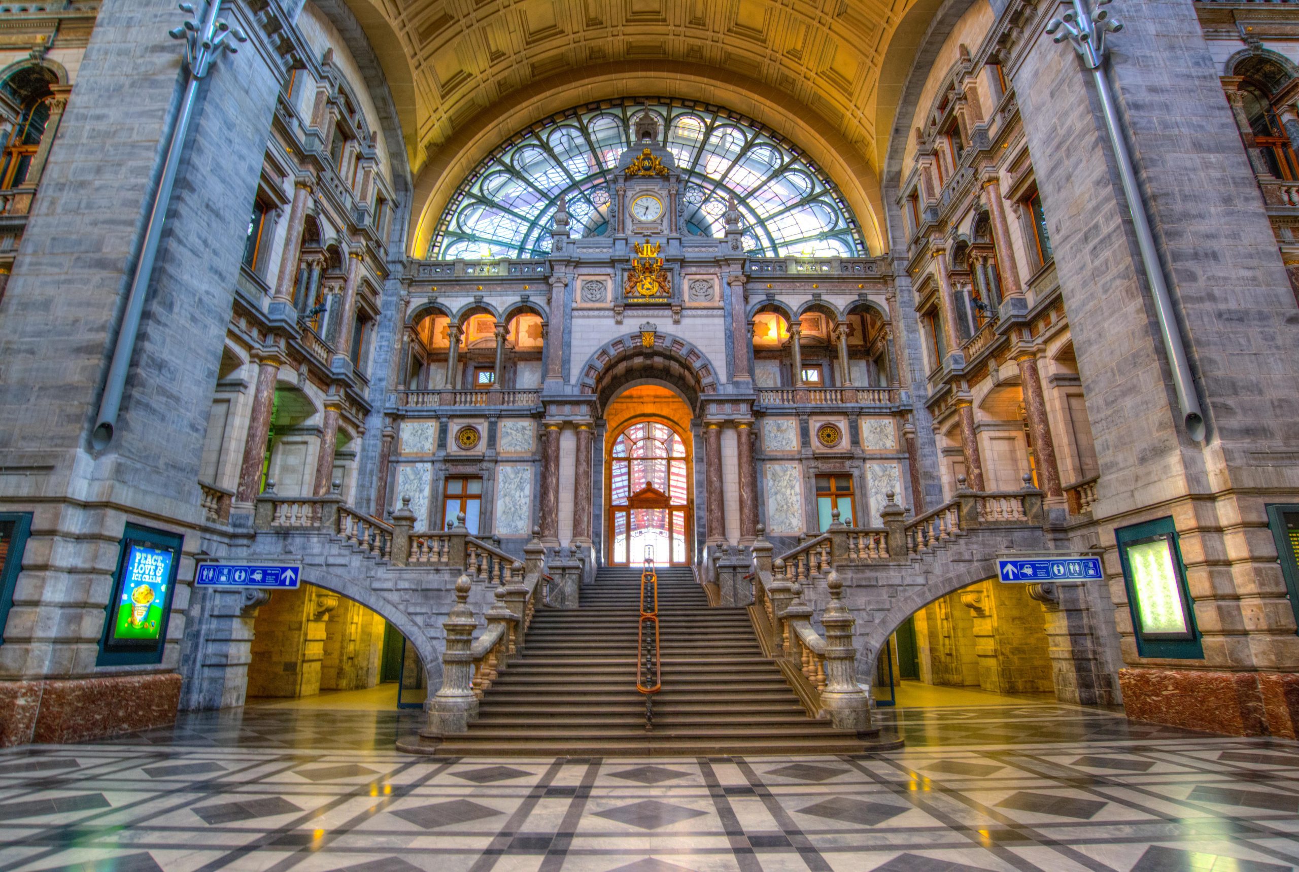 Gare Centrale d’Anvers - Endroit insolite à Anvers, en Belgique