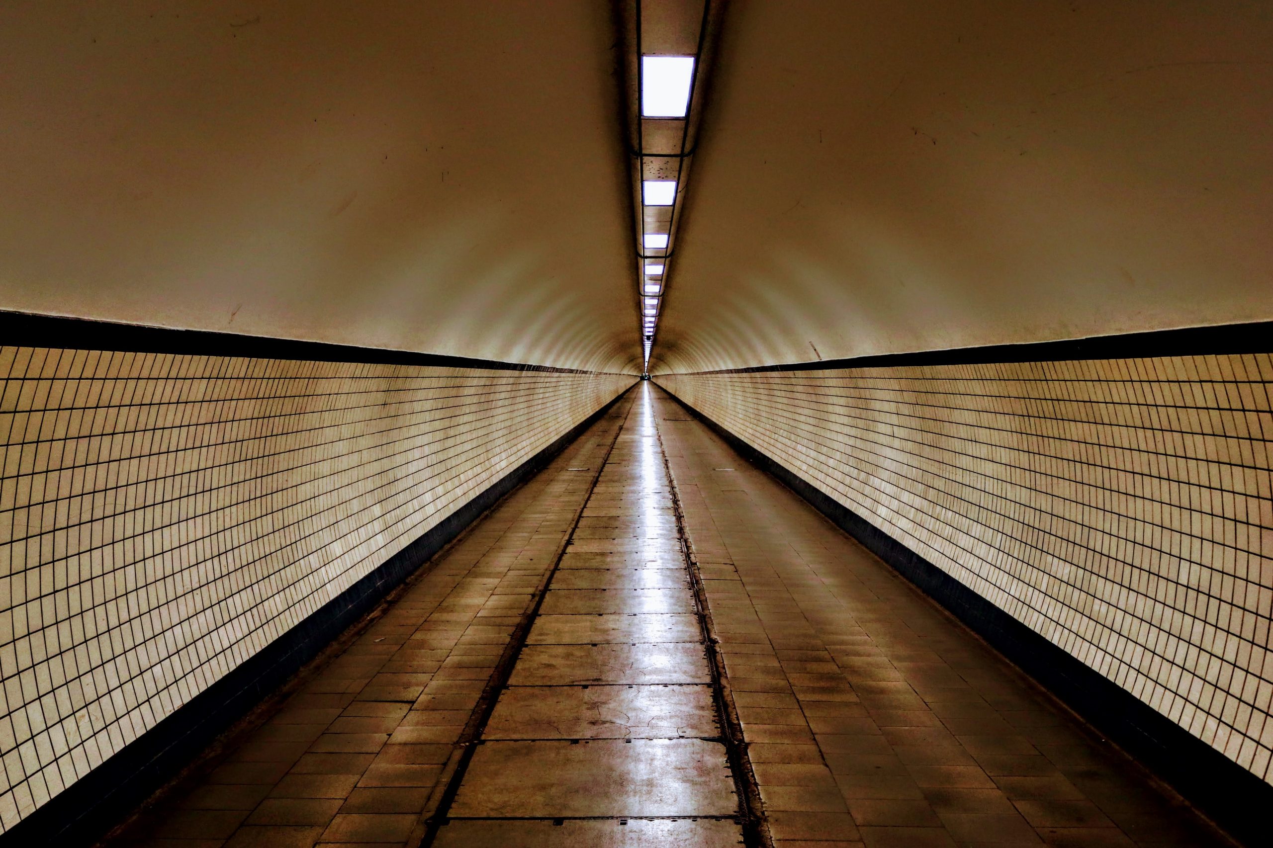 Tunnel Sainte-Anne - Endroit insolite à Anvers, en Belgique