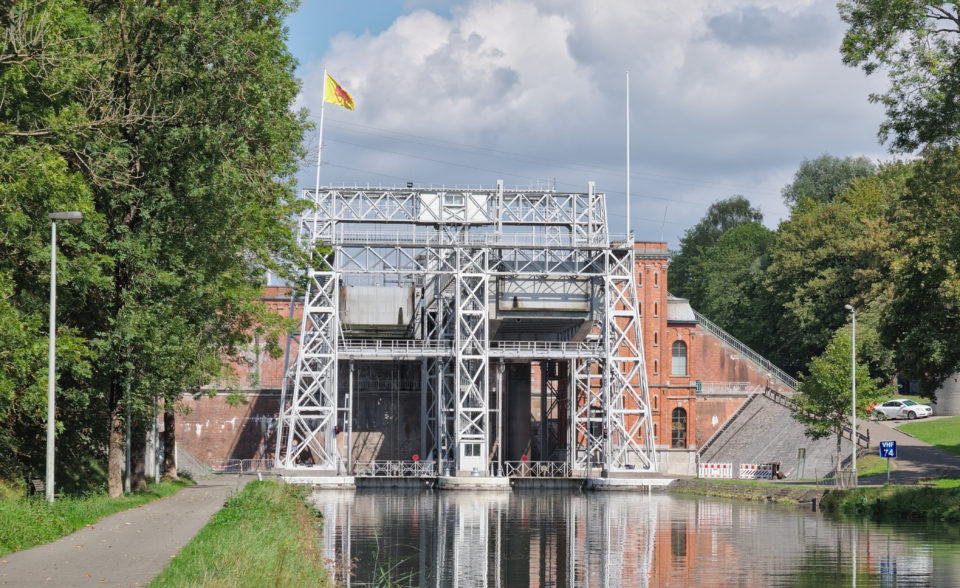 Pont-Canal du Sart - La Louvière, Hainaut