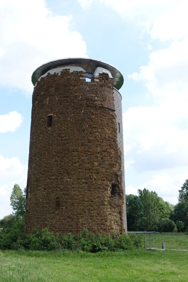 Donjon Ter Heyden - Rotselaar, Brabant Flamand