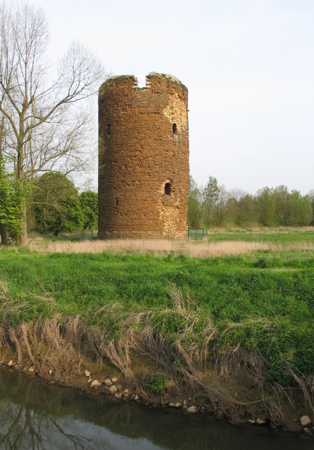 Maagdentoren - Endroit insolite à Montaigu-Zichem, en Belgique
