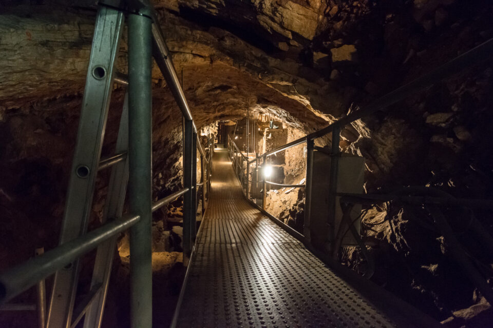 Grotte Scaldina - Endroit insolite à Andenne, en Belgique