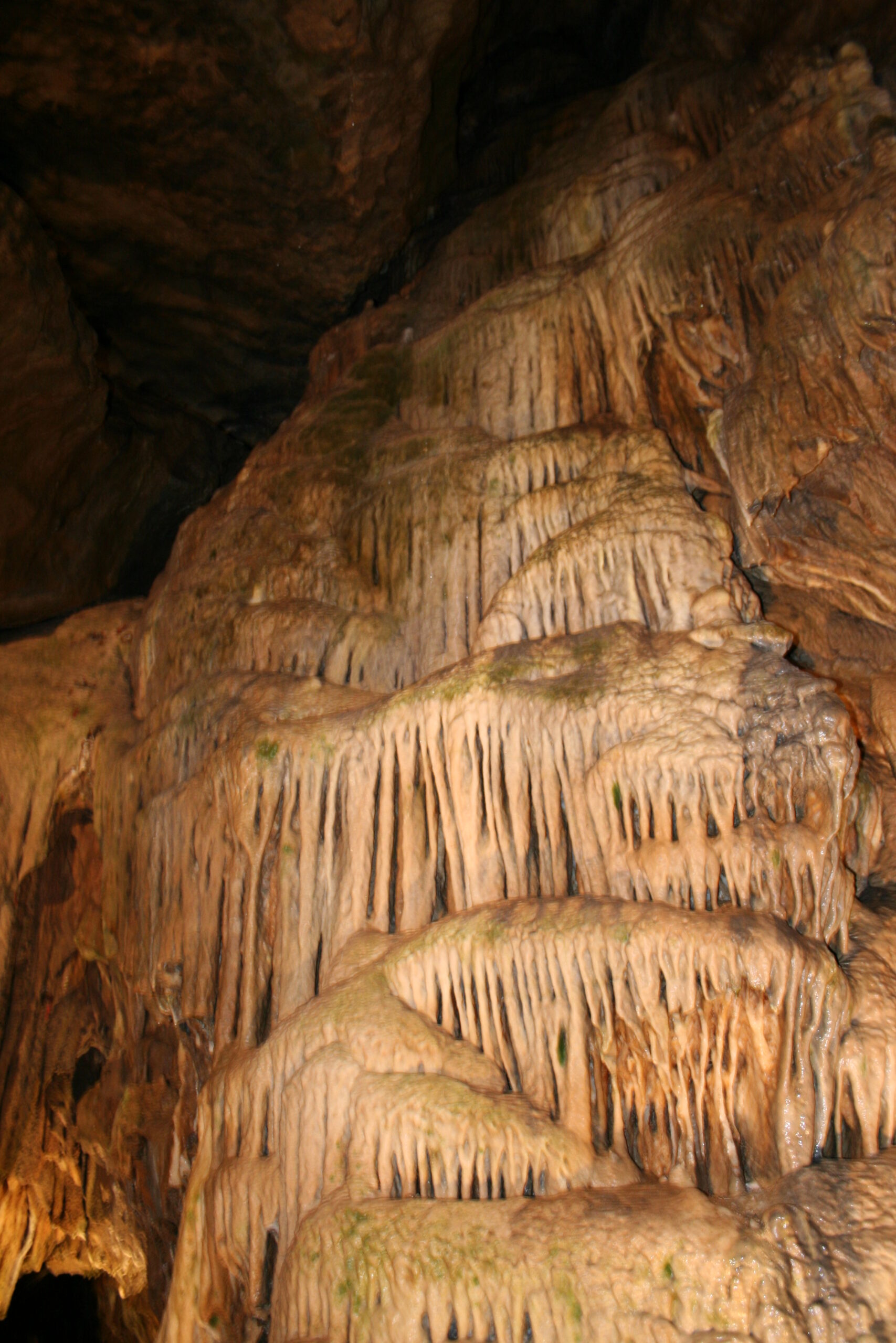 Grottes de Remouchamps - Endroit insolite à Remouchamps, en Belgique