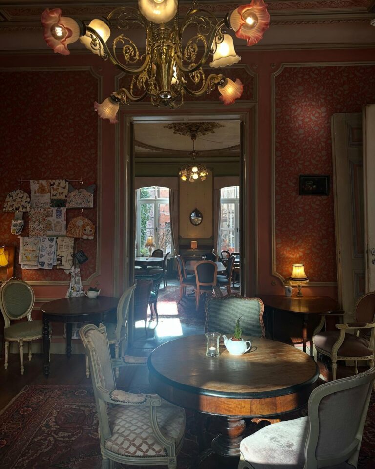 Huset