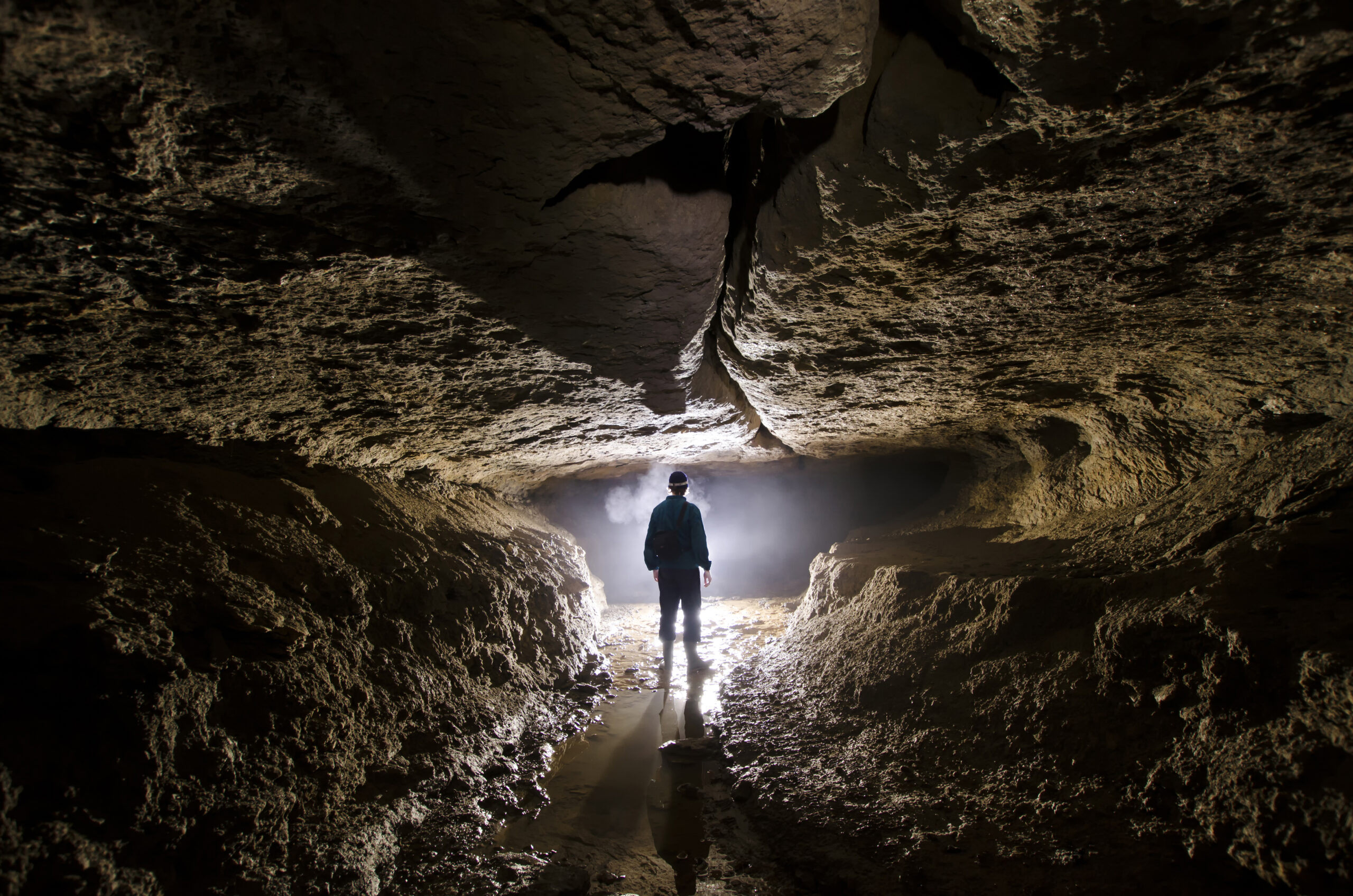 Province de Namur, l’Union belge de spéléologie vous ouvre les portes du monde souterrain