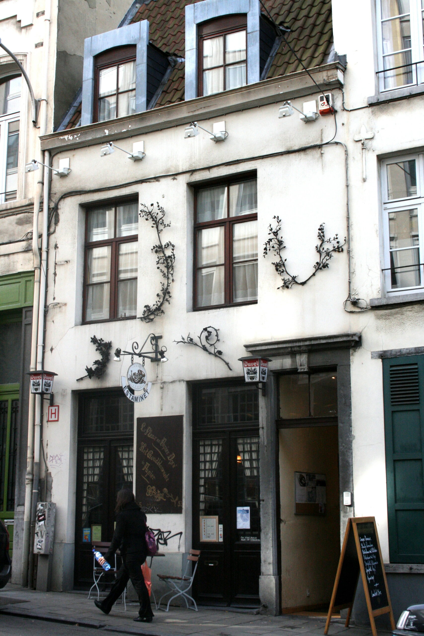 La&nbsp;Fleur en&nbsp;papier doré à Bruxelles