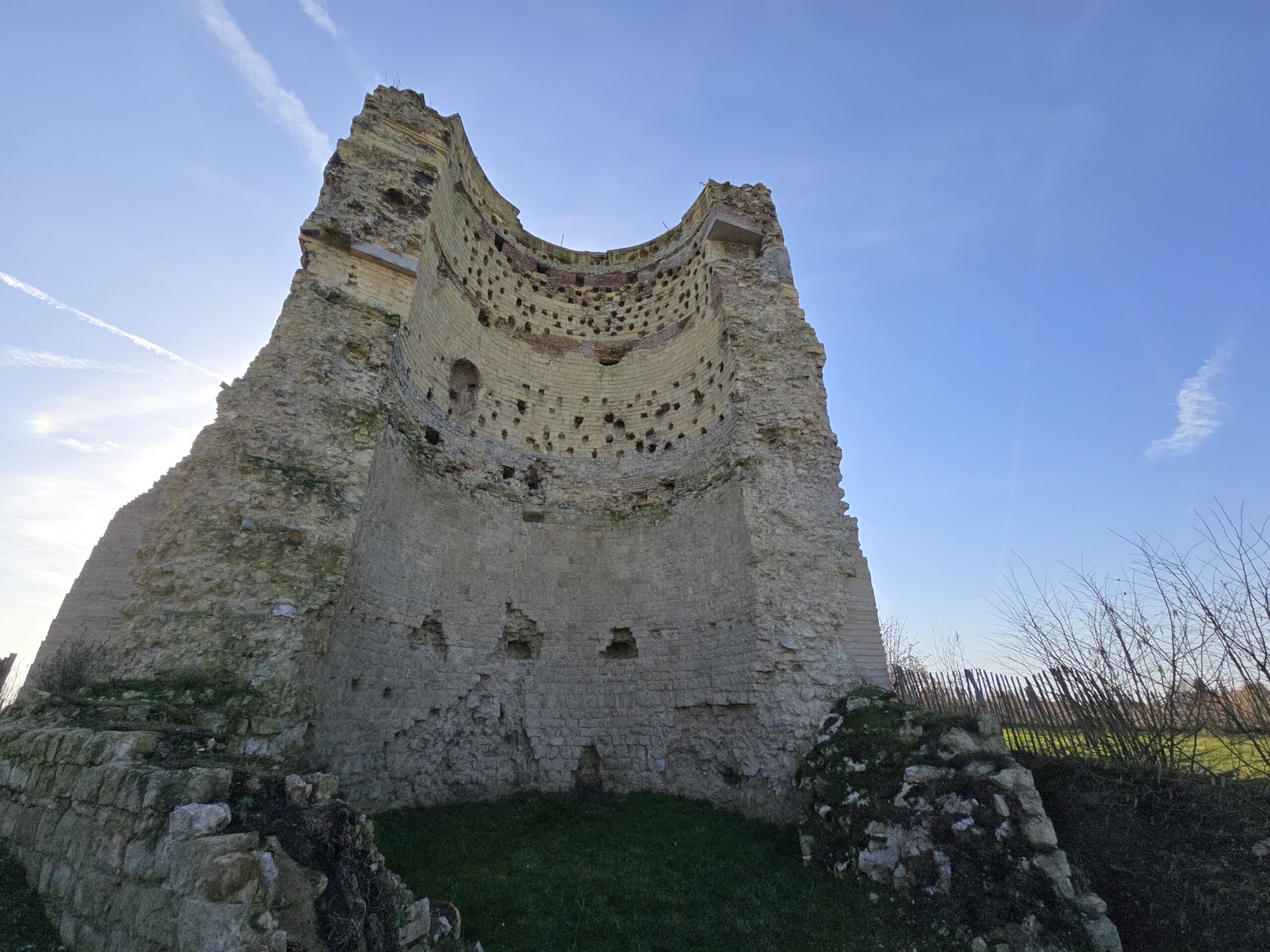 Ruines du&nbsp;château de&nbsp;Brustem à Brustem