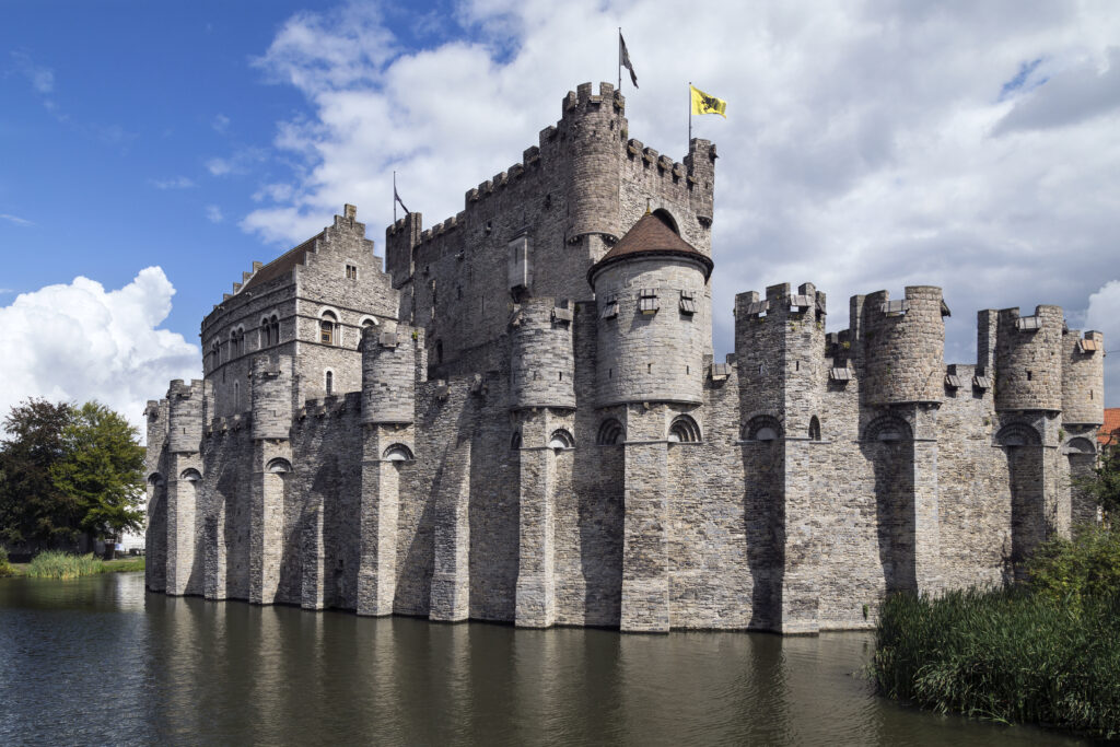 Slag om het Gravensteen, le&nbsp;jour où des&nbsp;étudiants ont pris d&rsquo;assaut un&nbsp;château fort en&nbsp;plein centre de&nbsp;Gand