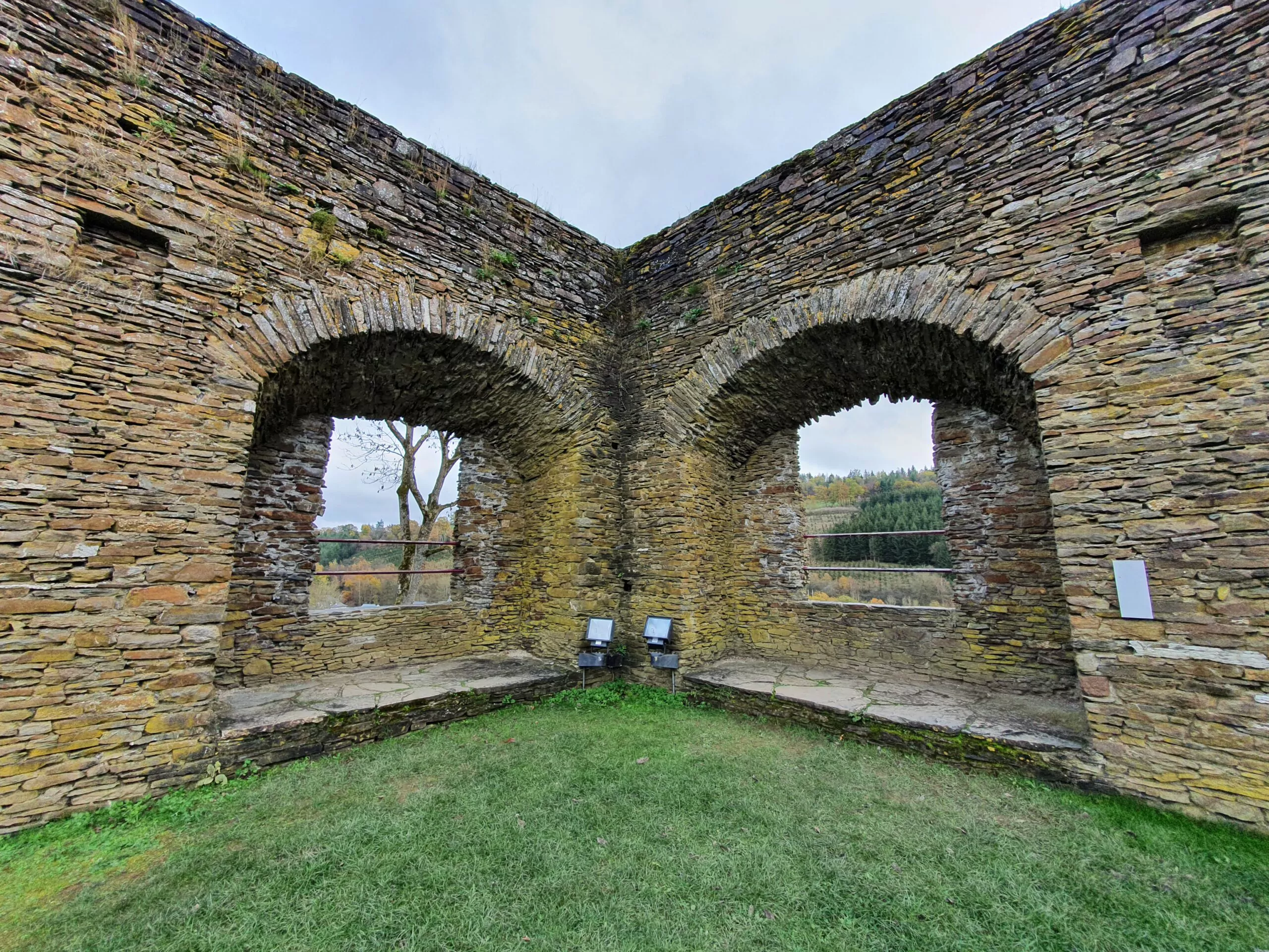 Burg-Reuland Castle à Burg-Reuland