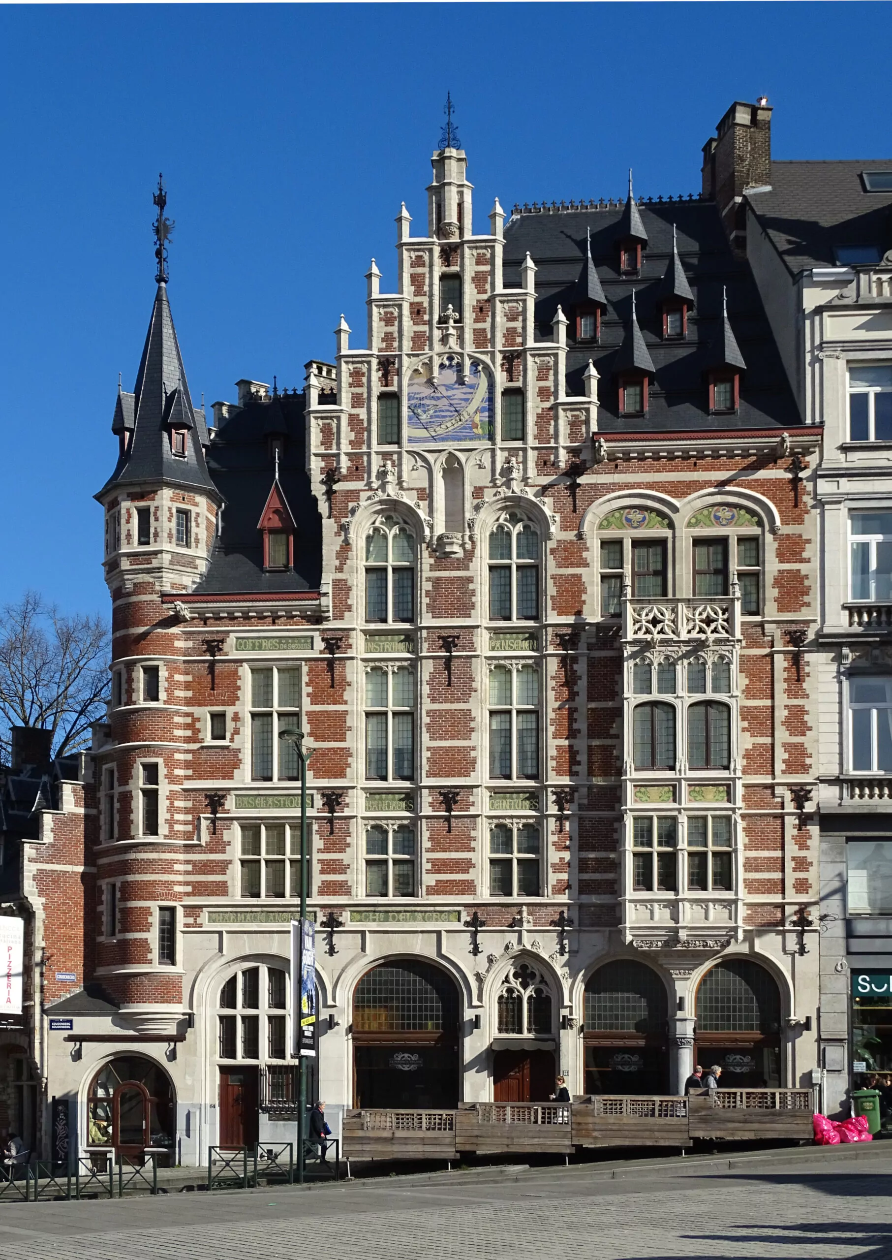 Pharmacie Anglaise - Endroit insolite à Bruxelles, en Belgique