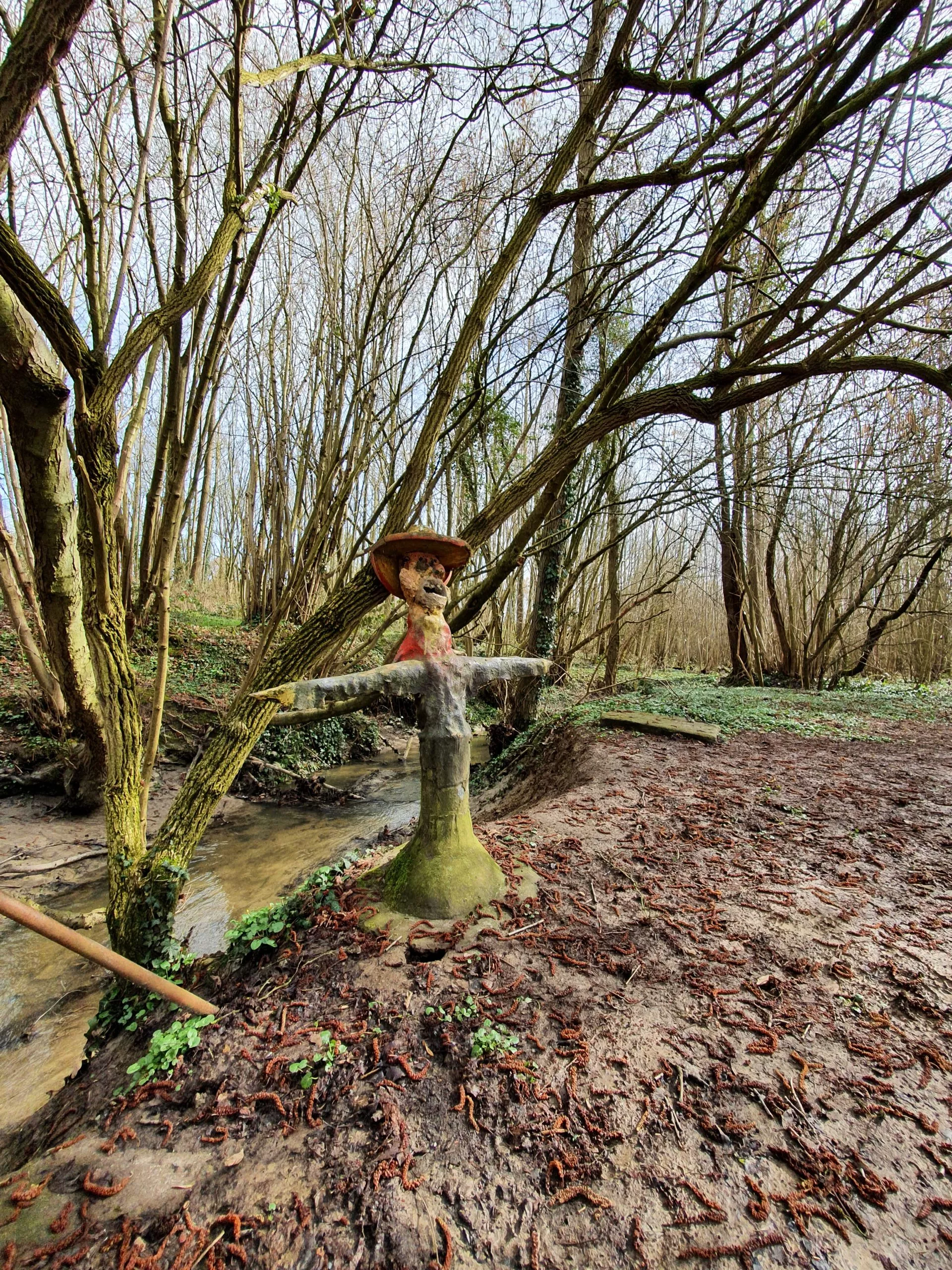 Sentier de l’Etrange - Endroit insolite à Ellezelles, en Belgique