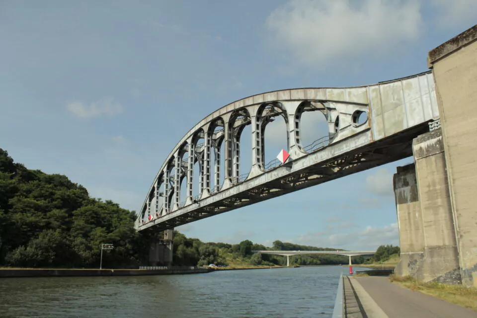 Pont ferroviaire de Gellik