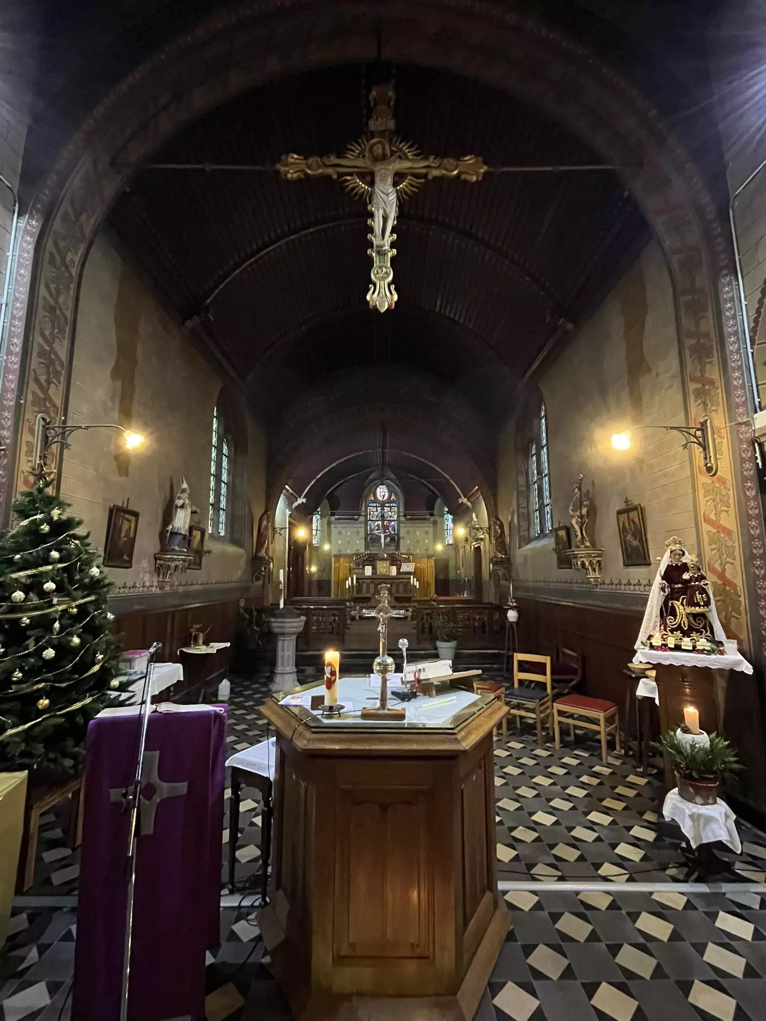 Eglise Saint-Georges - Endroit insolite à La Bruyère, en Belgique