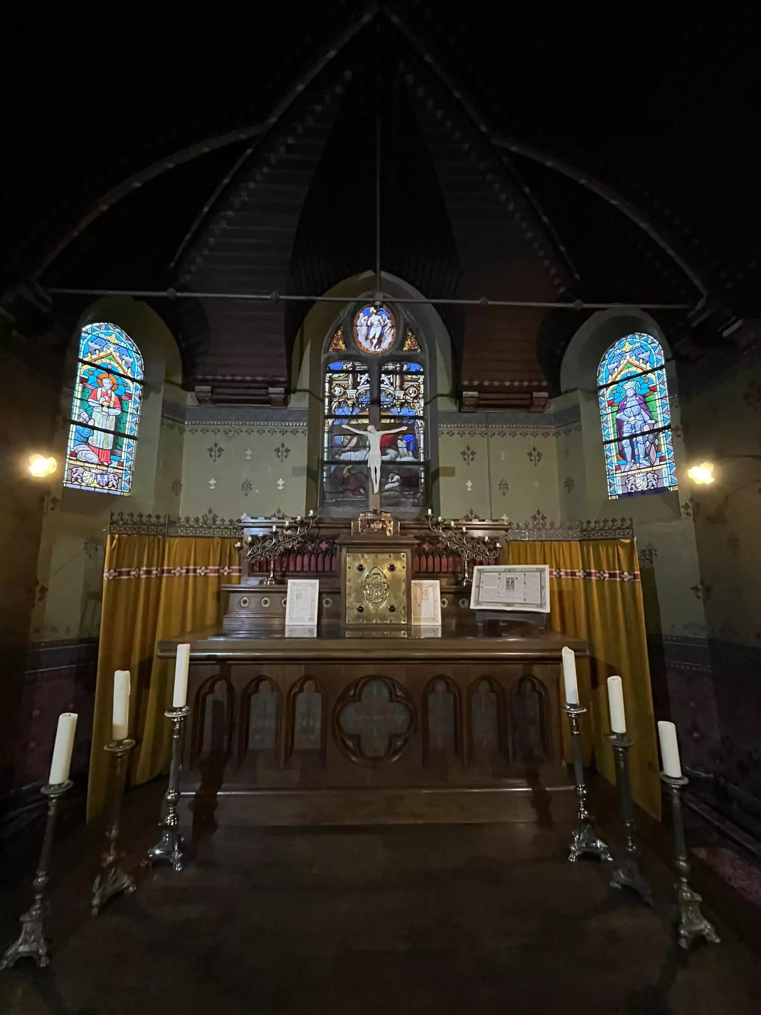 Eglise Saint-Georges - Endroit insolite à La Bruyère, en Belgique