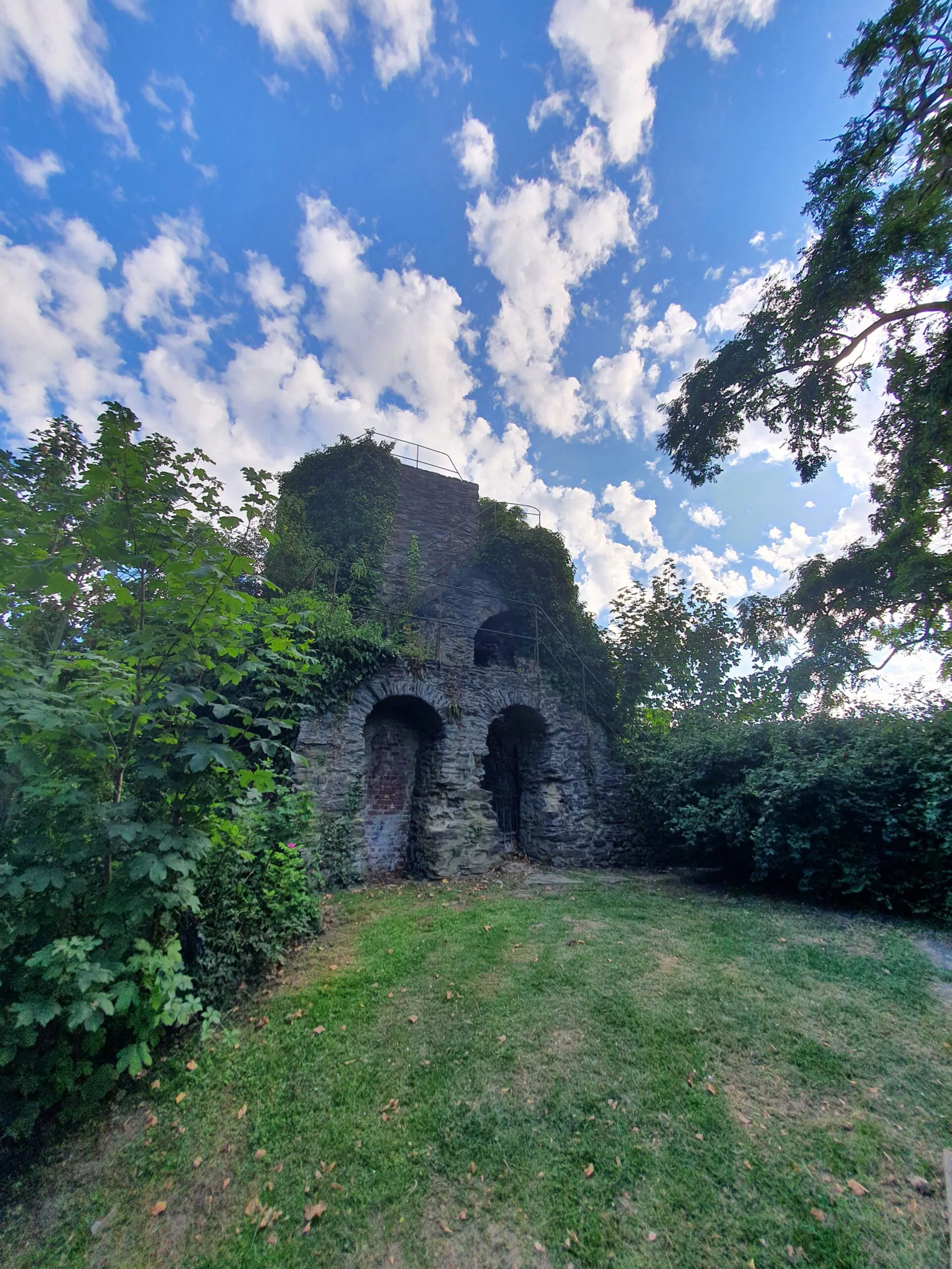 Tour du Guet - Endroit insolite à Gembloux, en Belgique