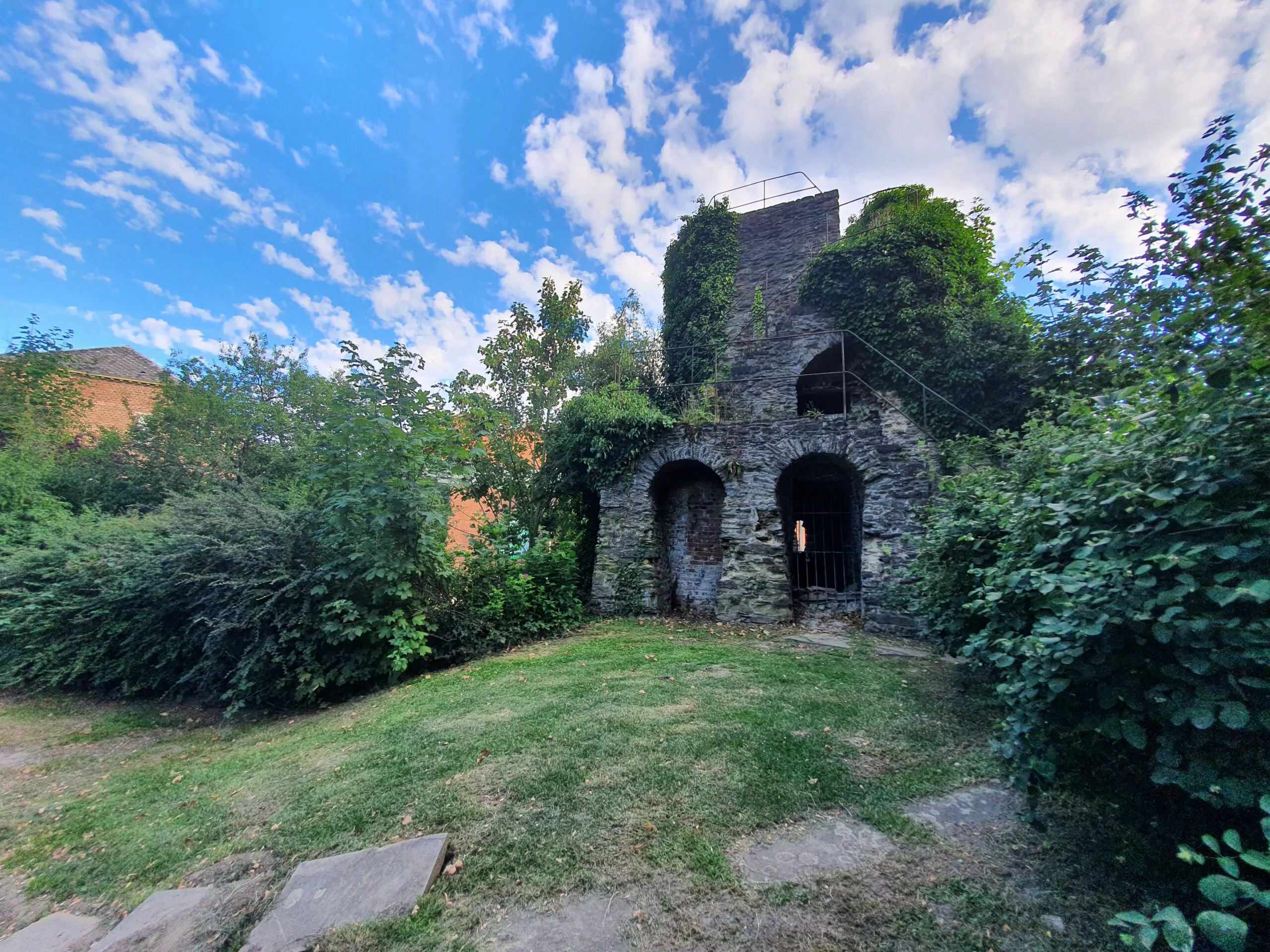 Tour du Guet - Endroit insolite à Gembloux, en Belgique