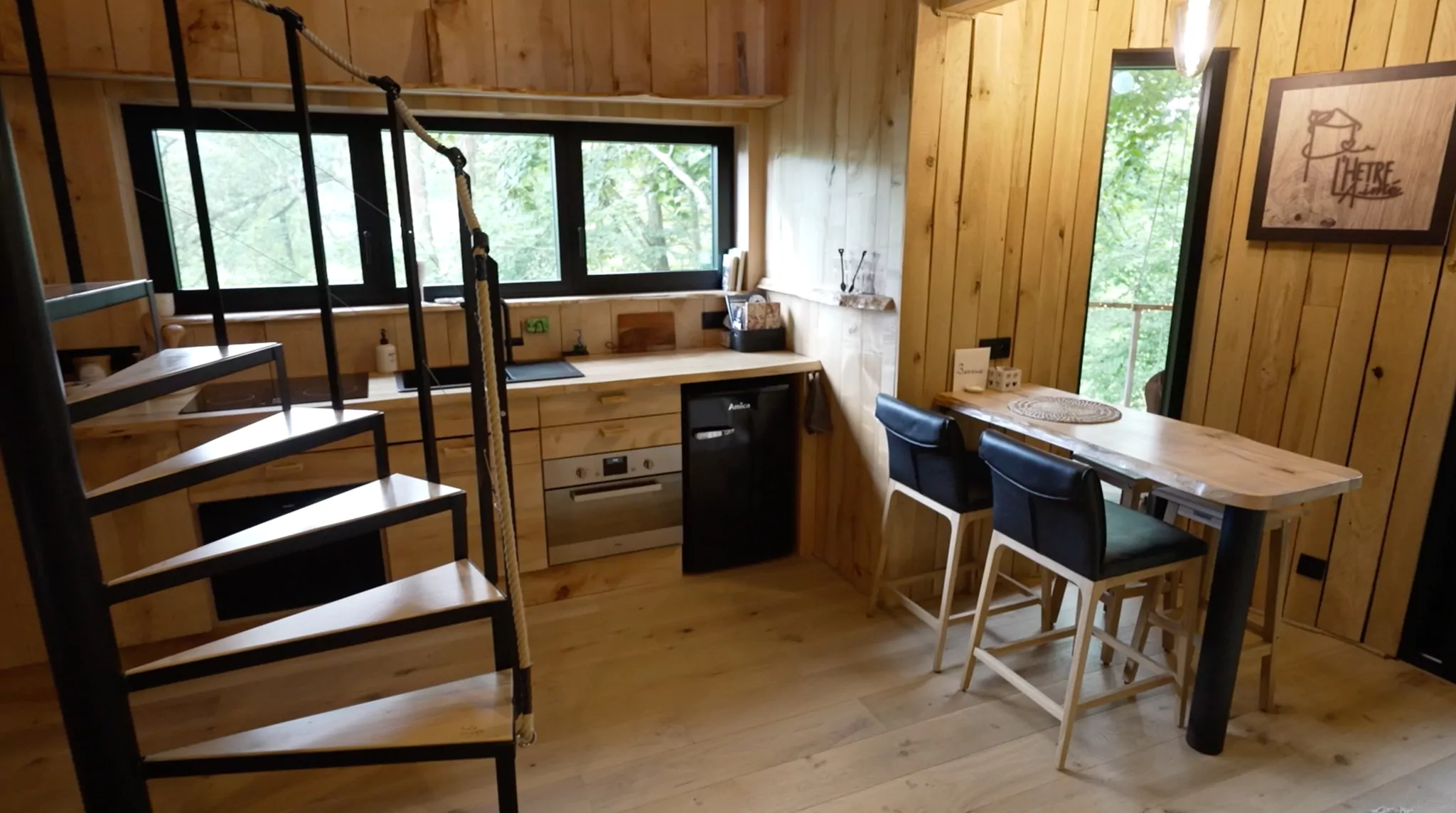 Cabane de l’Hêtre Aimé - Endroit insolite à Hamoir, en Belgique