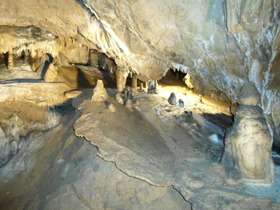 Grotte de Comblain