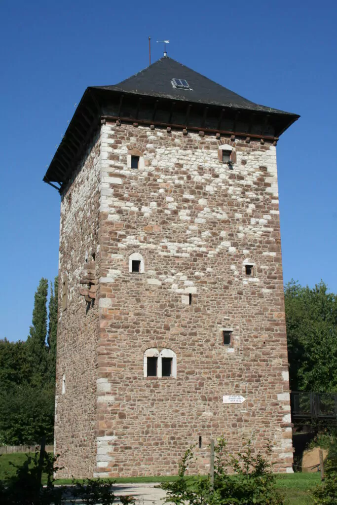 Tour Romane