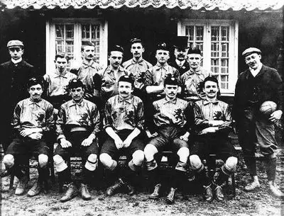 Il y a plus de 120 ans, ce petit stade belge a fait entrer le football dans l’histoire